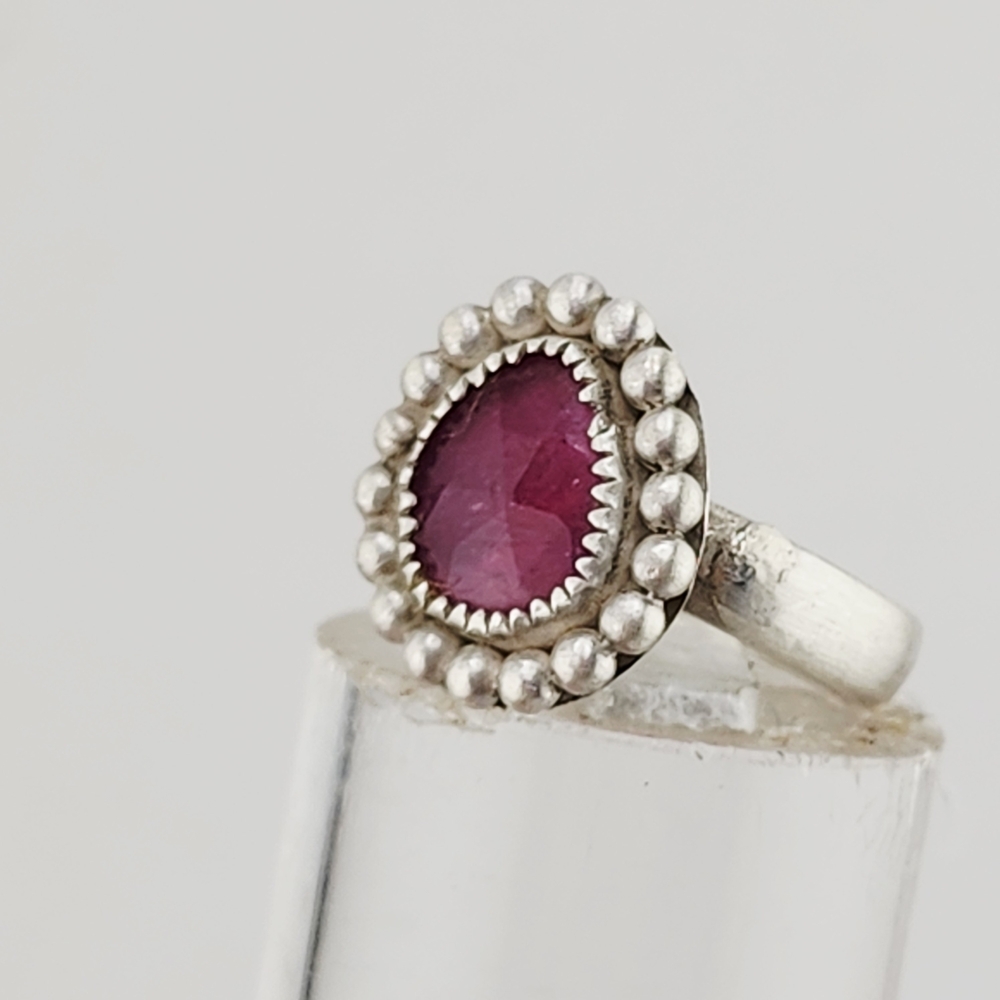 PINK SAPPHIRE RING HANDMADE IN RECYCLED STERLING SILVER WITH EMBELLISMENT SZ 8 - Picture 5 of 11